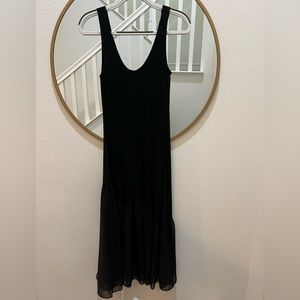 Novella Royale black dress. Size L